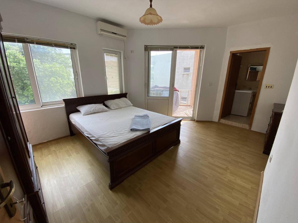 Guest House Koliqi - Hotel & Apartments Ulcinj Luaran gambar