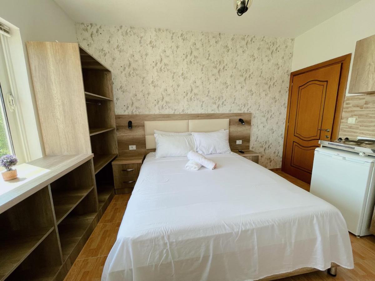Guest House Koliqi - Hotel & Apartments Ulcinj Luaran gambar
