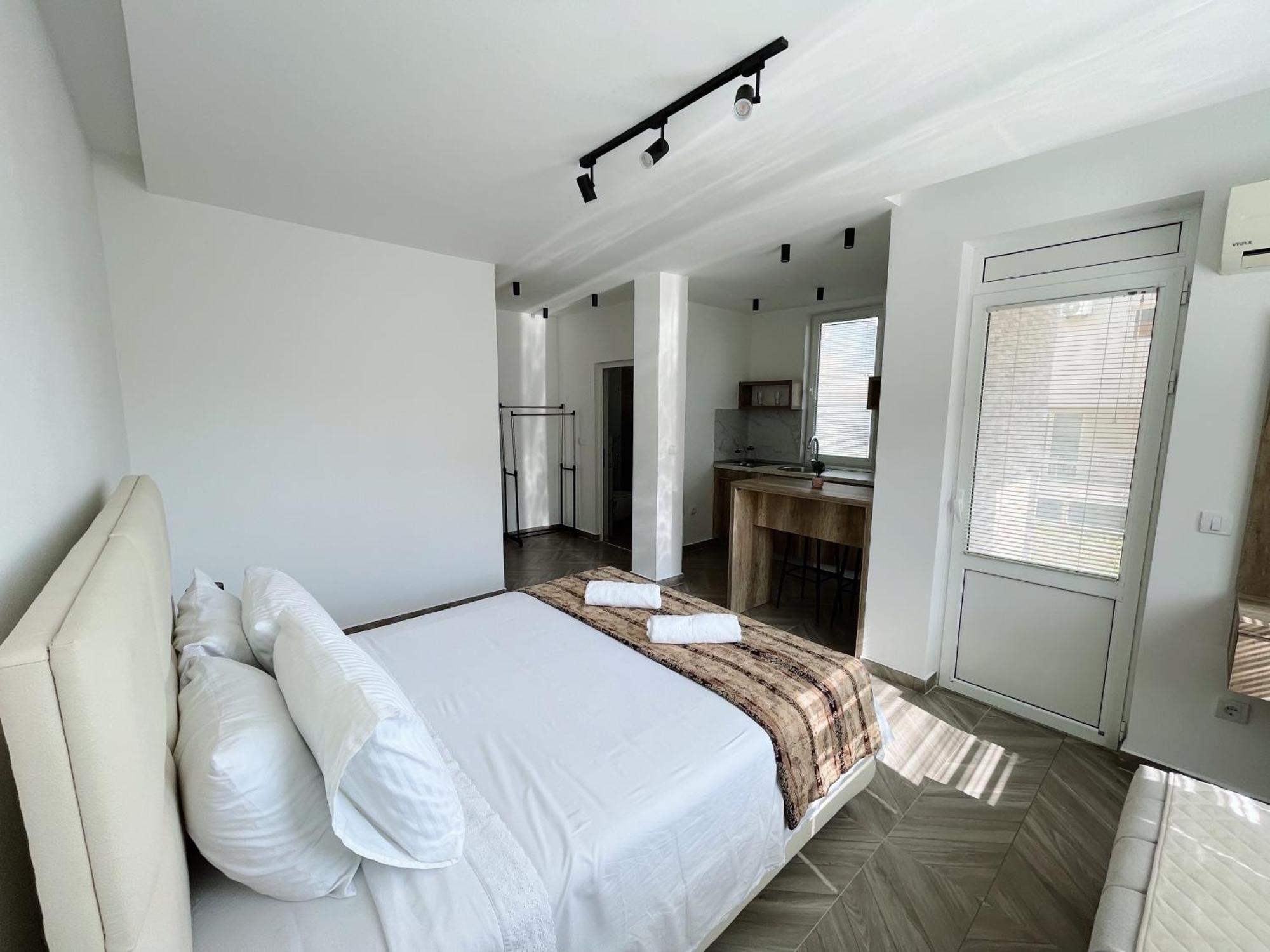 Guest House Koliqi - Hotel & Apartments Ulcinj Luaran gambar