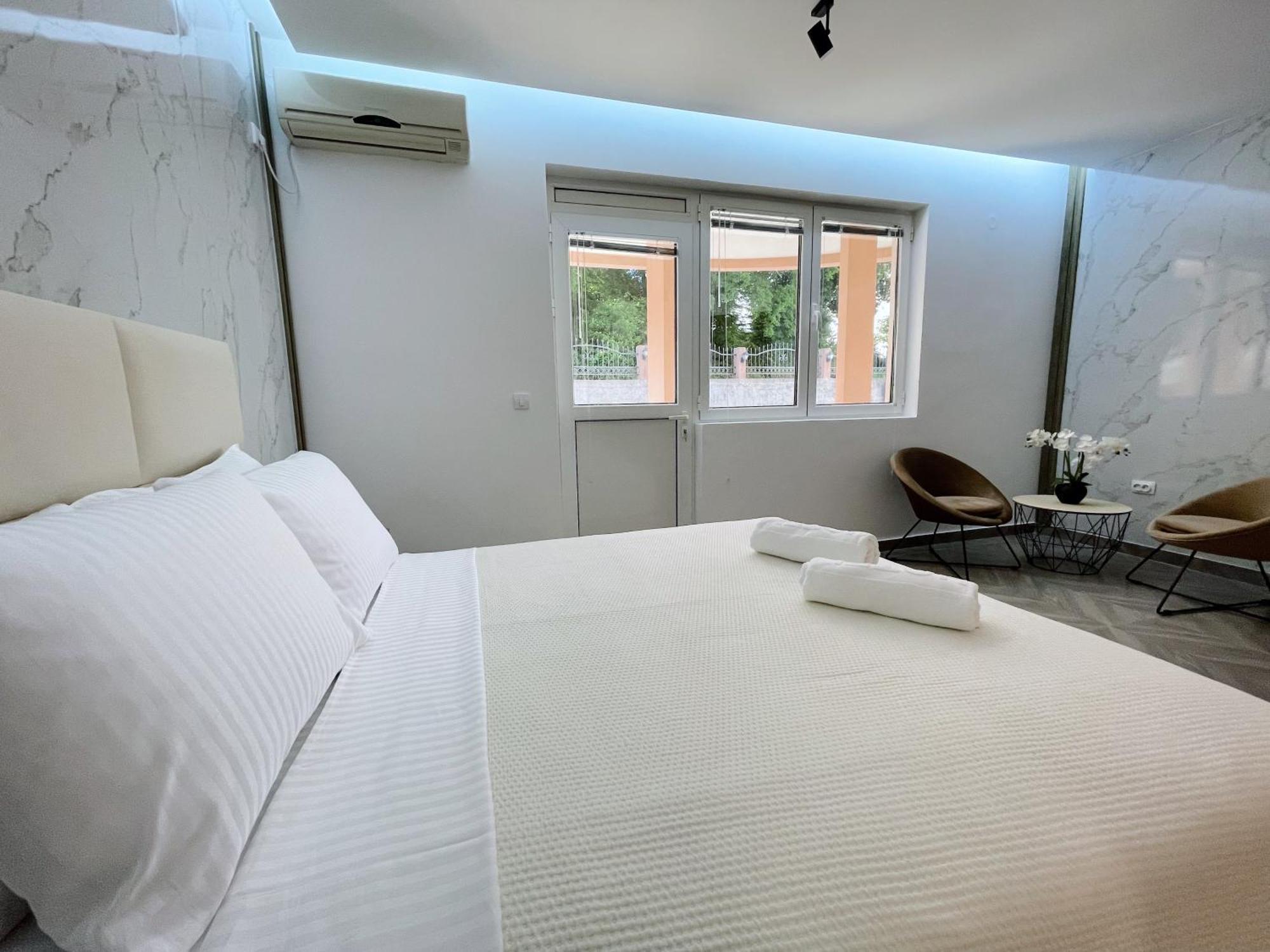 Guest House Koliqi - Hotel & Apartments Ulcinj Luaran gambar