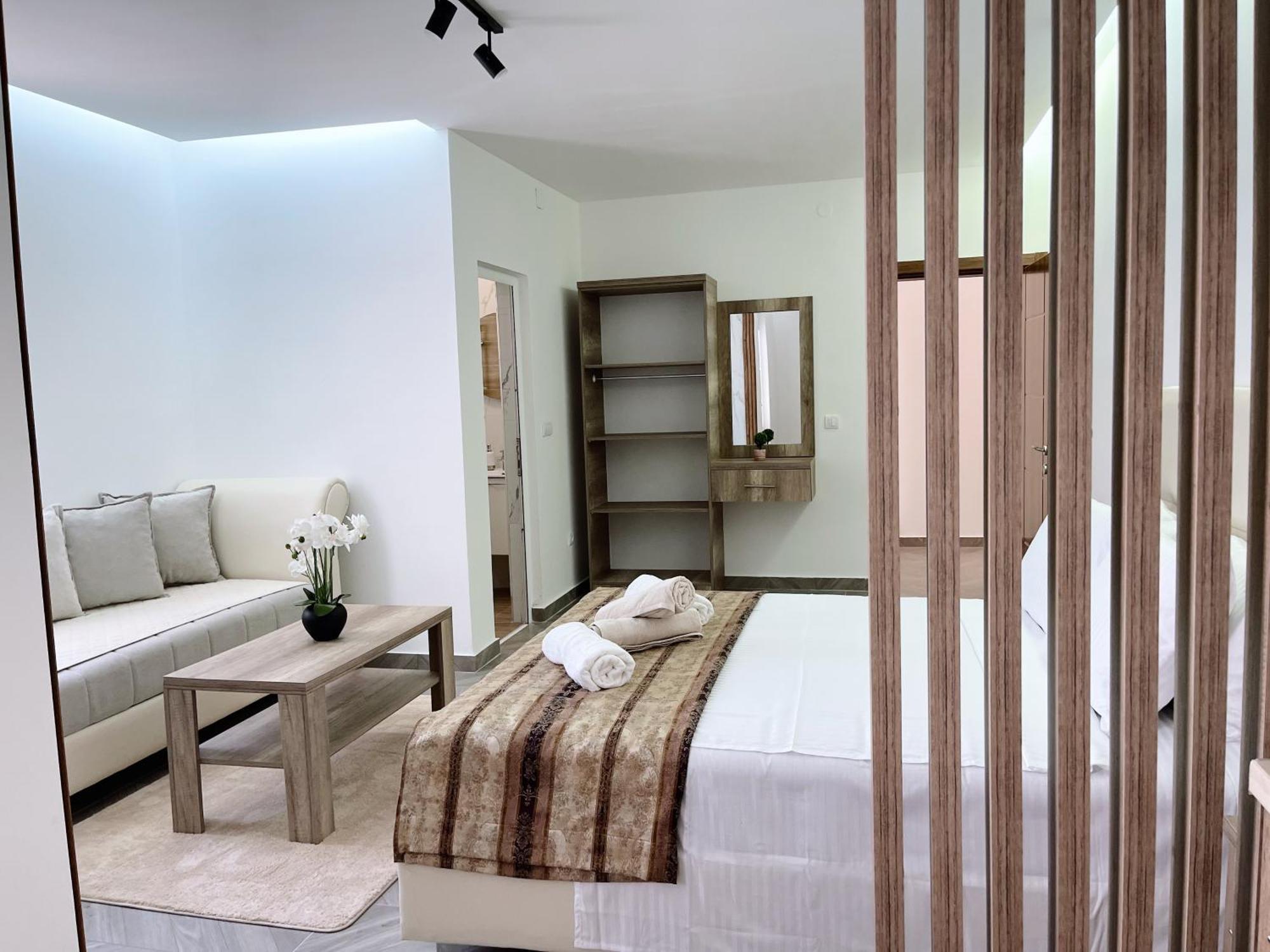 Guest House Koliqi - Hotel & Apartments Ulcinj Luaran gambar